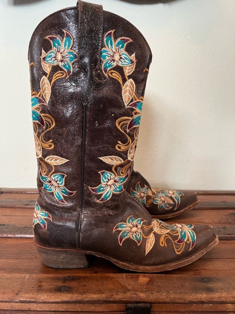 Macie Bean Western Boot Glitterrific Foot and Double Stitch Size 8.5